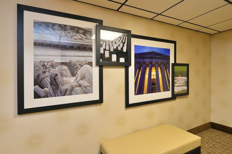 Hotel Comfort Inn & Suites