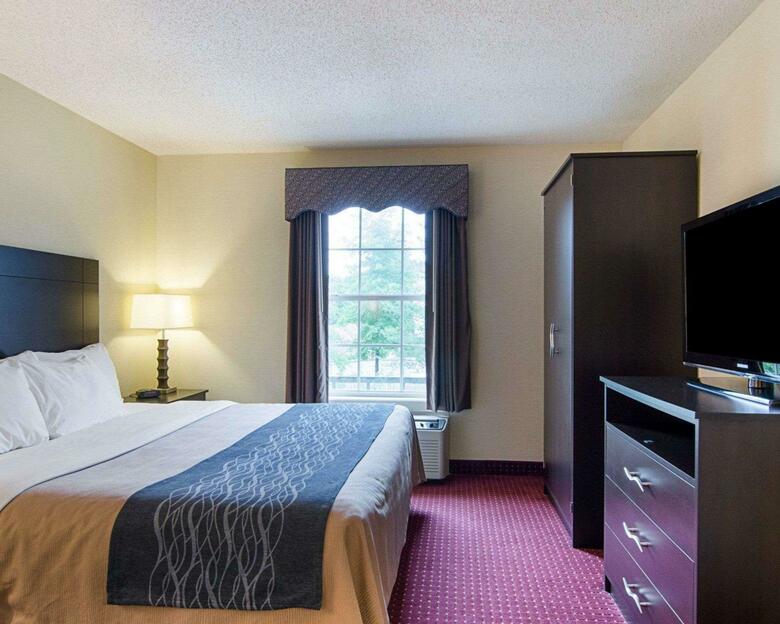 Hotel Comfort Inn West