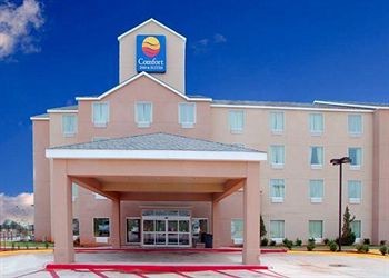 Hotel Comfort Inn & Suites