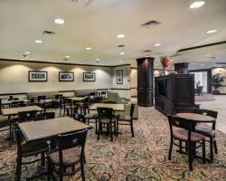 Hotel Comfort Suites