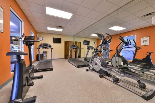 Hotel Comfort Inn & Suites