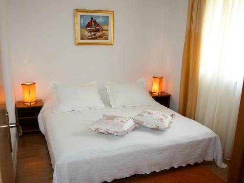 Apartment Mastrinka 2049d