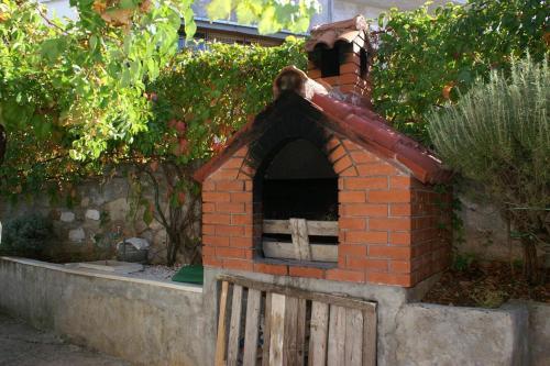 Apartment Seget Vranjica 4285b