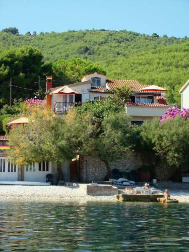 Apartamentos Studio Arbanija 5220a