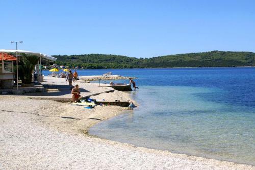 Apartments With A Parking Space Trogir - 2046
