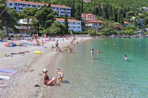 Apartment Trpanj 10148b