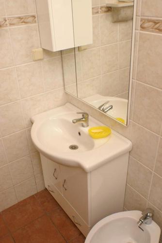 Apartments By The Sea Trstenik (Peljesac) - 4575
