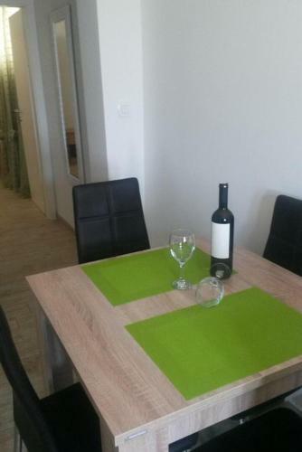 Apartment Tucepi 13624a