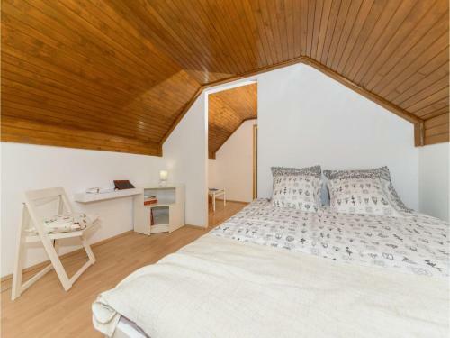Holiday Home Tuhelj With Fireplace