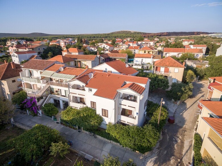 Apartments Josip