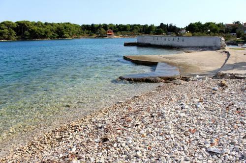 Apartment Ugljan 829b