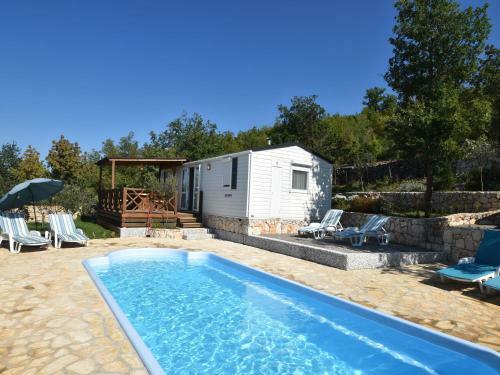 Spacious Holiday Home In Trilj With Swimming Pool