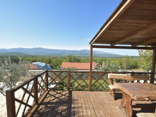 Spacious Holiday Home In Trilj With Swimming Pool