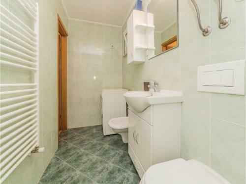 One-bedroom Apartment In Umag