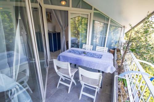 Chiara House With Apartment