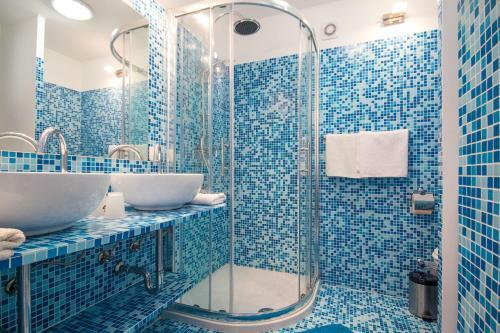 Chiara House With Apartment