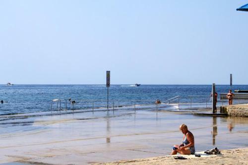 Apartments By The Sea Umag - 13111