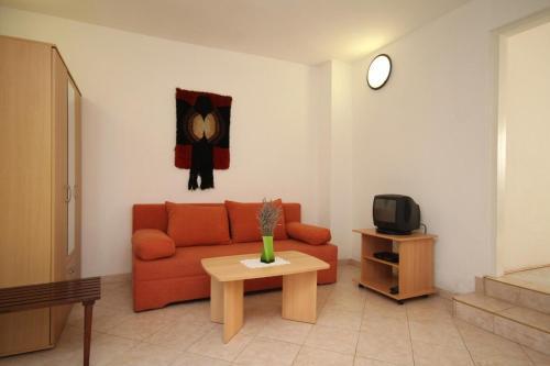 Apartments With A Parking Space Umag - 7171