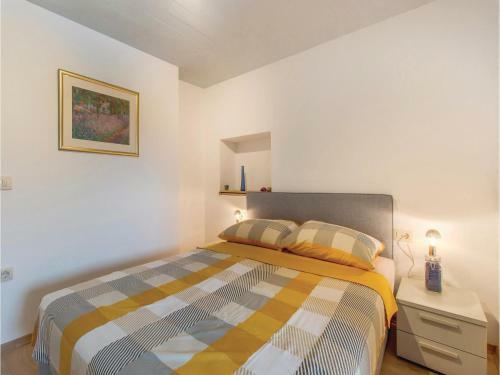 Two-bedroom Holiday Home In Plat