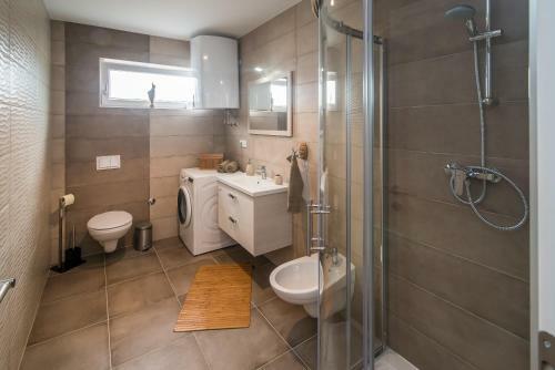 Apartments Mato