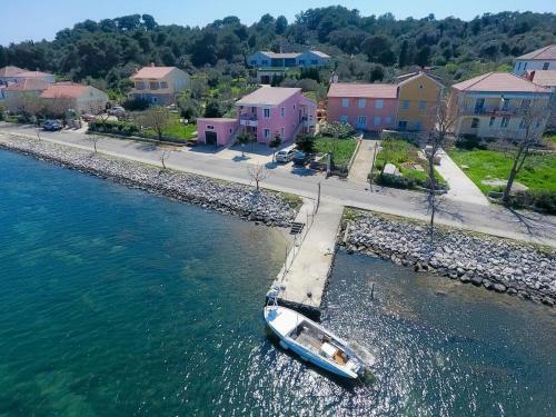 Apartment Veli Rat 11525b