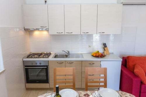 Apartment Veli Rat 11525a