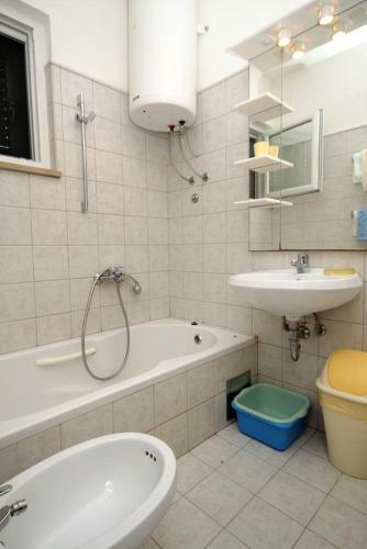 Apartment Verunic 8103d