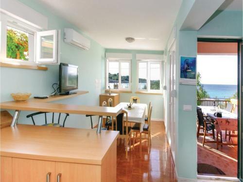 Apartment Vela Rina V