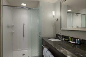 Hotel Embassy Suites - Savannah Airport