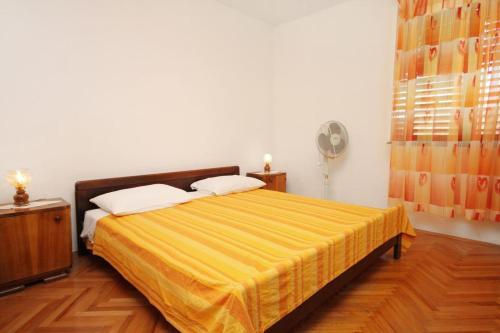 Apartment Vinisce 5946c
