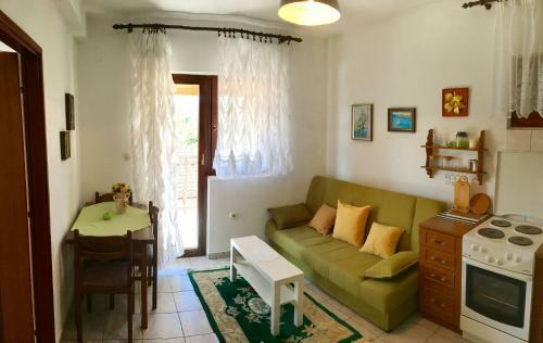 Apartments Ivo