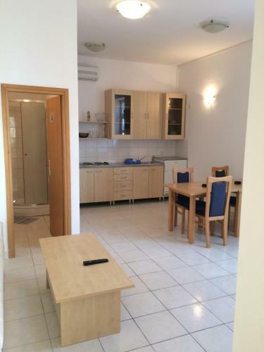 Apartments Jakov