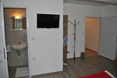 Hostel Kolokva