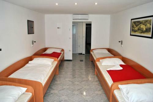 Hostel Kolokva