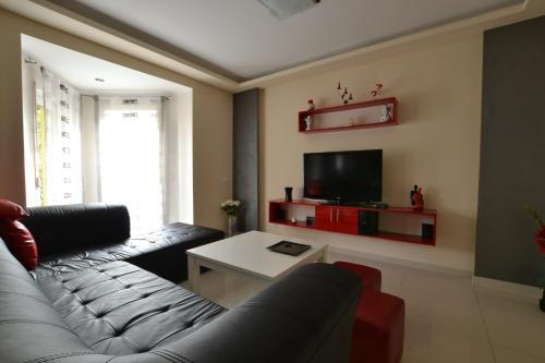 Two-bedroom Apartment In Pula Viii