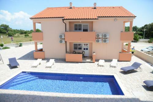 Apartments Villa Lucky