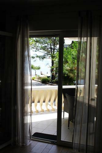 Apartments Bol?evi?