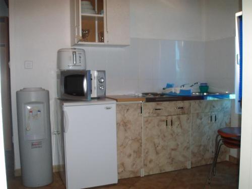 One-bedroom Apartment In Vir III