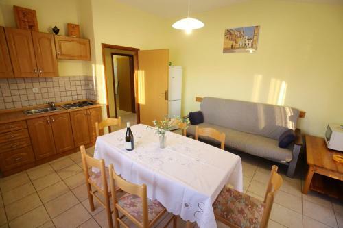 Apartments Nikaia