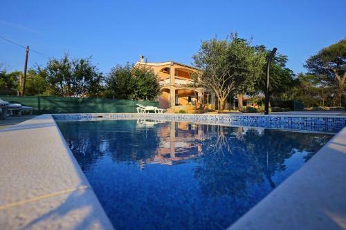 Apartments Nikaia