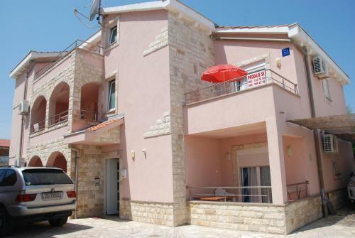 Apartments Beus