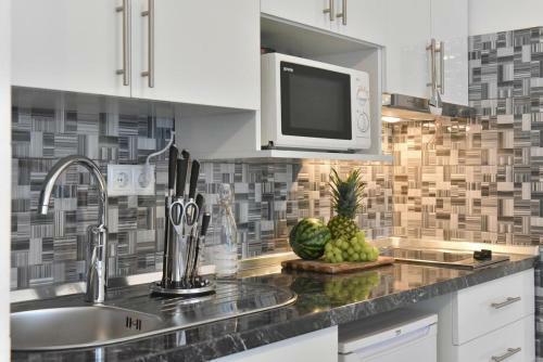 Apartamentos Crowonder Luxury Vir