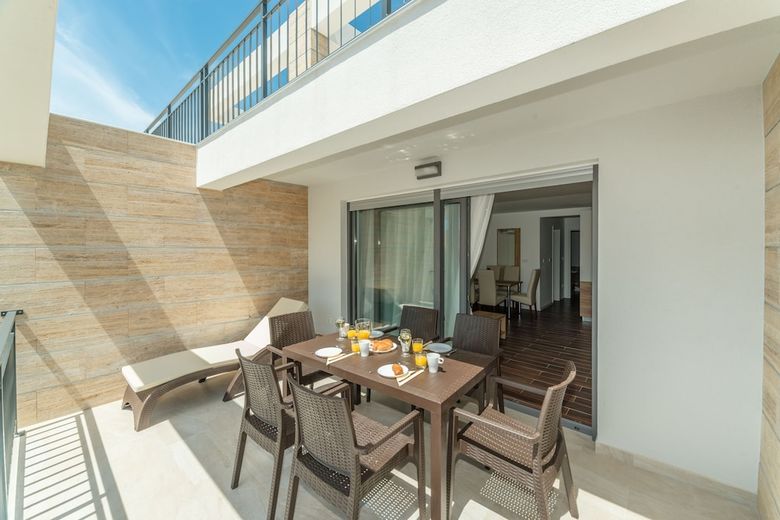 Apartments Mirakul