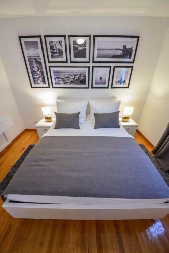 Sunset Deluxe Apartments