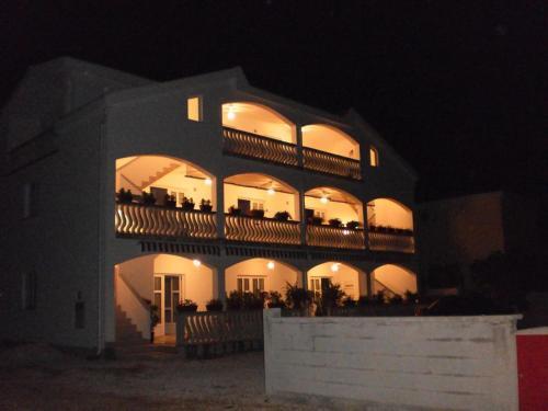 Apartment Vir 13817d