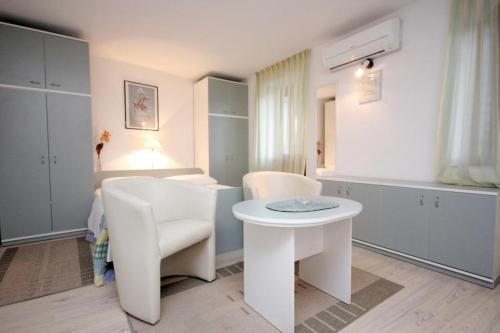 Apartamentos Studio Vis 2476b