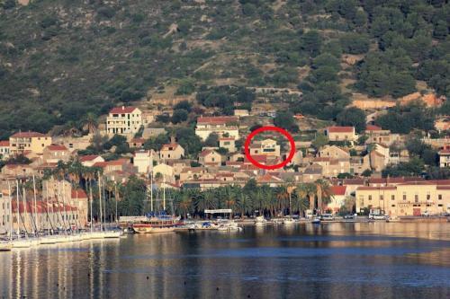 Apartment Vis 8872b