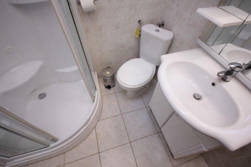 Hostal Rooms By The Sea Vis - 3034