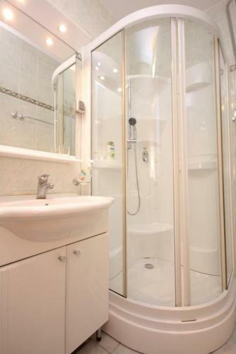 Hostal Rooms By The Sea Vis - 3034