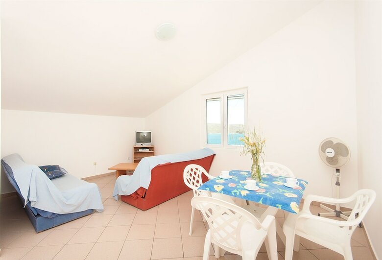 Apartments Tomo